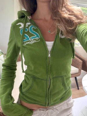 Hollister vintage zip - Storlek S. Frakt inom 24h. 