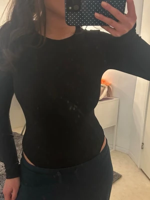 Zara body  - Storlek S, använd två gånger 🤗