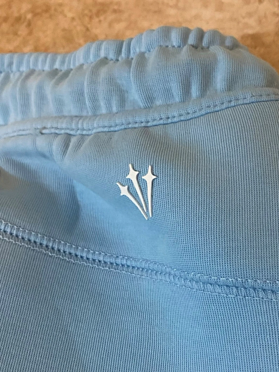 Nike NOCTA ljusblå mjukisbyxor - 2