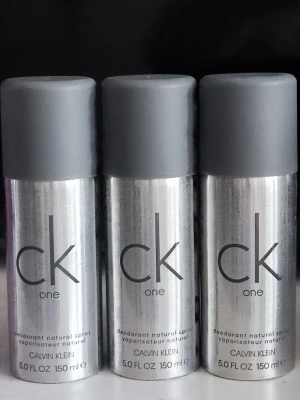 Calvin Klein - One - Calvin Klein - CK One. Deodorant Spray 3 x 150ml. Nya och oöppnade. Priset är för 3 st. 