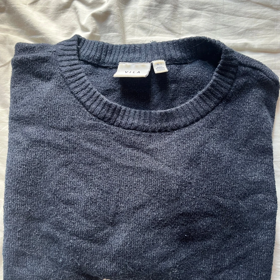 Mörkblå stickad tröja VILA - 3