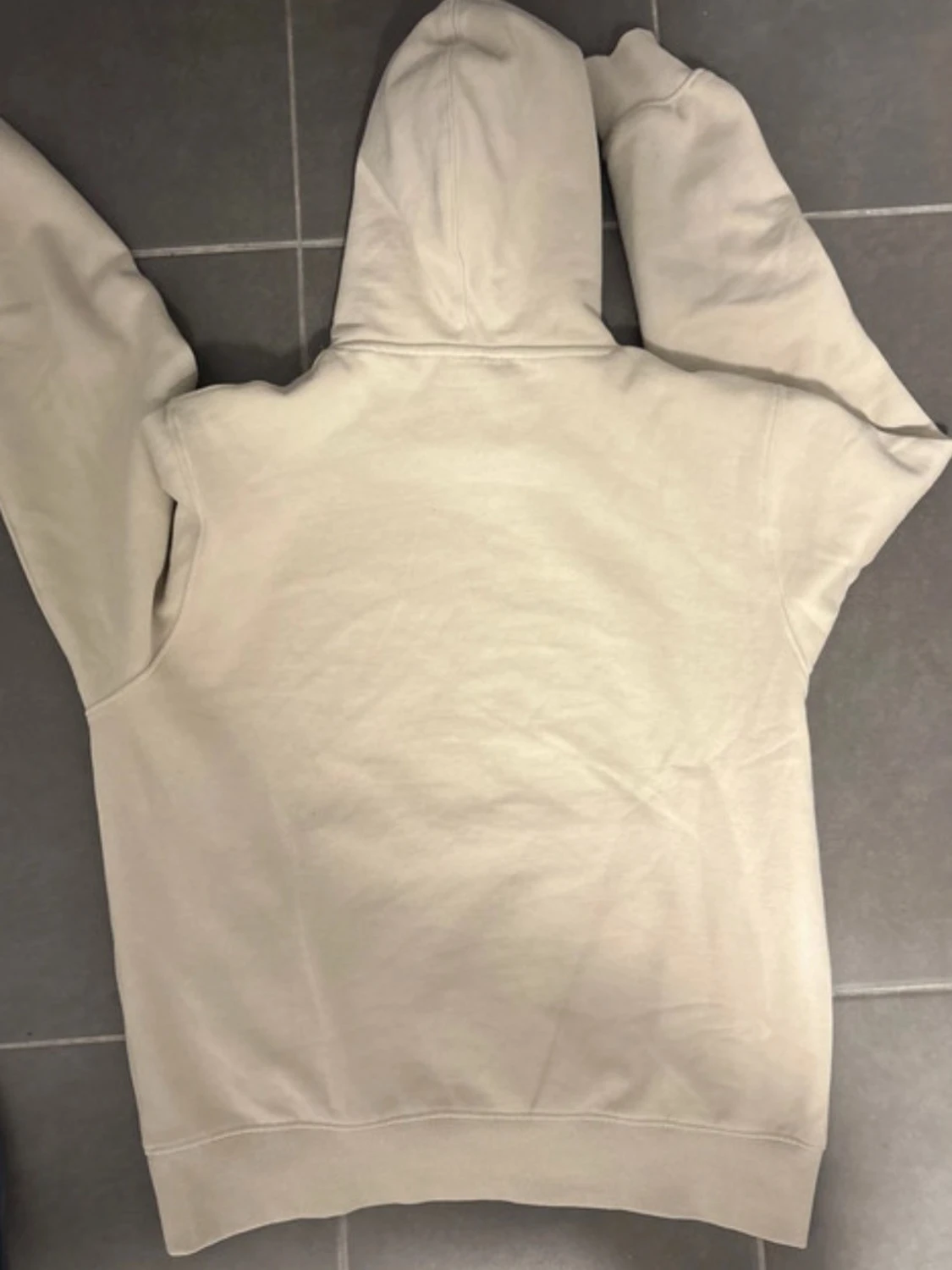 Beige hoodie med magficka - 4