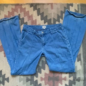 Jeans från Twist Tango - Jättecoola! ⭐️Hör av dig för fler bilder/frågor! De är skrynkliga men det fixar ett strykjärn 🌟