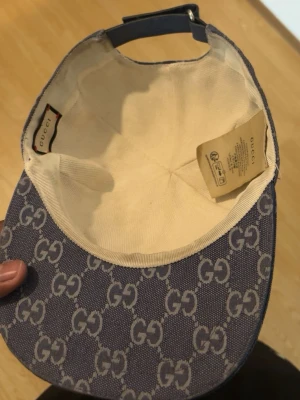 GG Keps - Lite använd men inga slitningar eller något! Köptes för 849,99 pris går att diskuteras