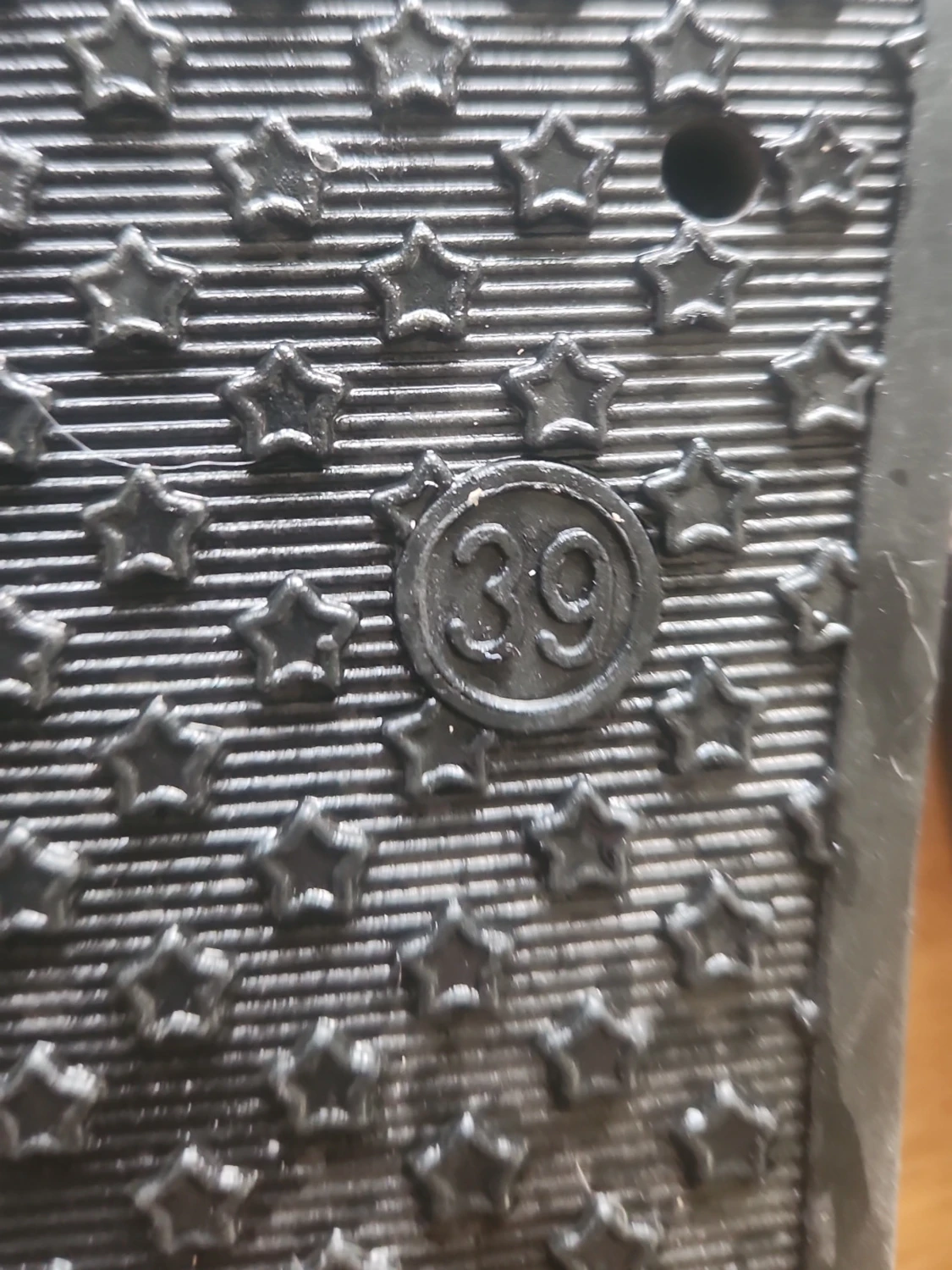 Svarta sandaler med strass från Cucucoo - 1