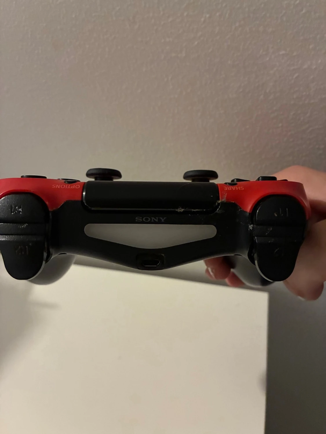 Röd och svart PS4 DualShock 4 kontroll - 3