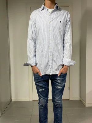 Polo Ralph Lauren Skjorta  - Säljer nu denna Polo Ralph Lauren skjorta, skriv för fler bilder/frågor🙌🏼