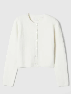 Vit kofta från Vailent  - Klassisk vit kofta från Vailent Carlings med rund halsringning och knappar framtill. Koftan är stickad i mjukt material och har en rak, något kortare passform med långa ärmar. Perfekt att styla till jeans eller kjol för en clean look.