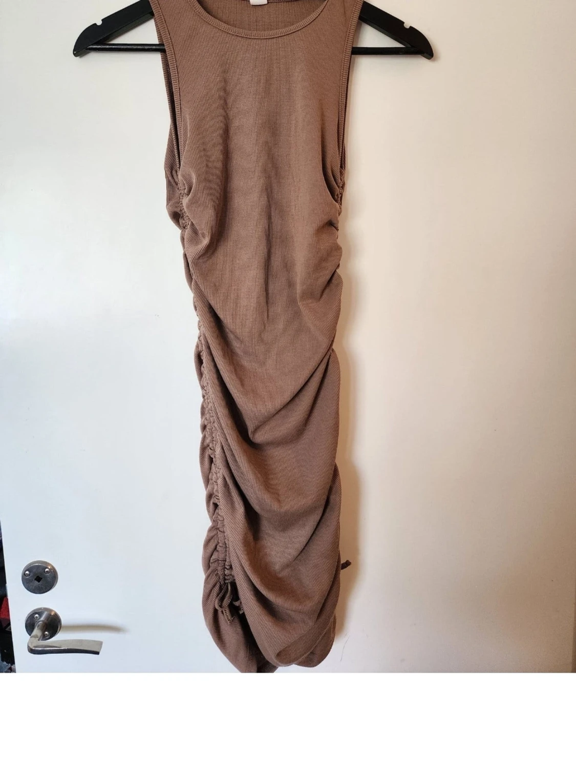 Söt klänning med justerbar dragsko, storlek 152
