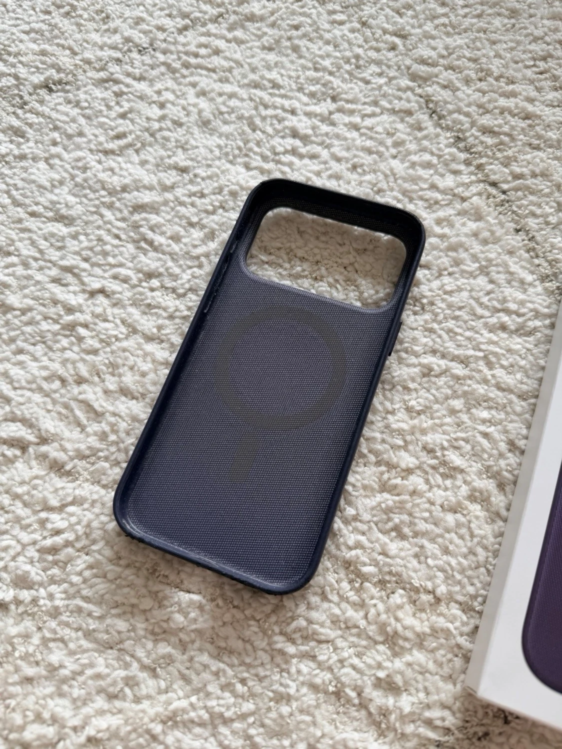 Mörkblåt TechWoven skal iPhone 17 Pro Max - 1