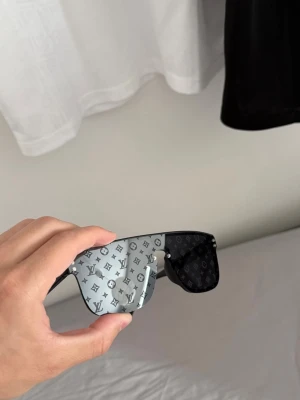 Solglasögon  - Helt nya 