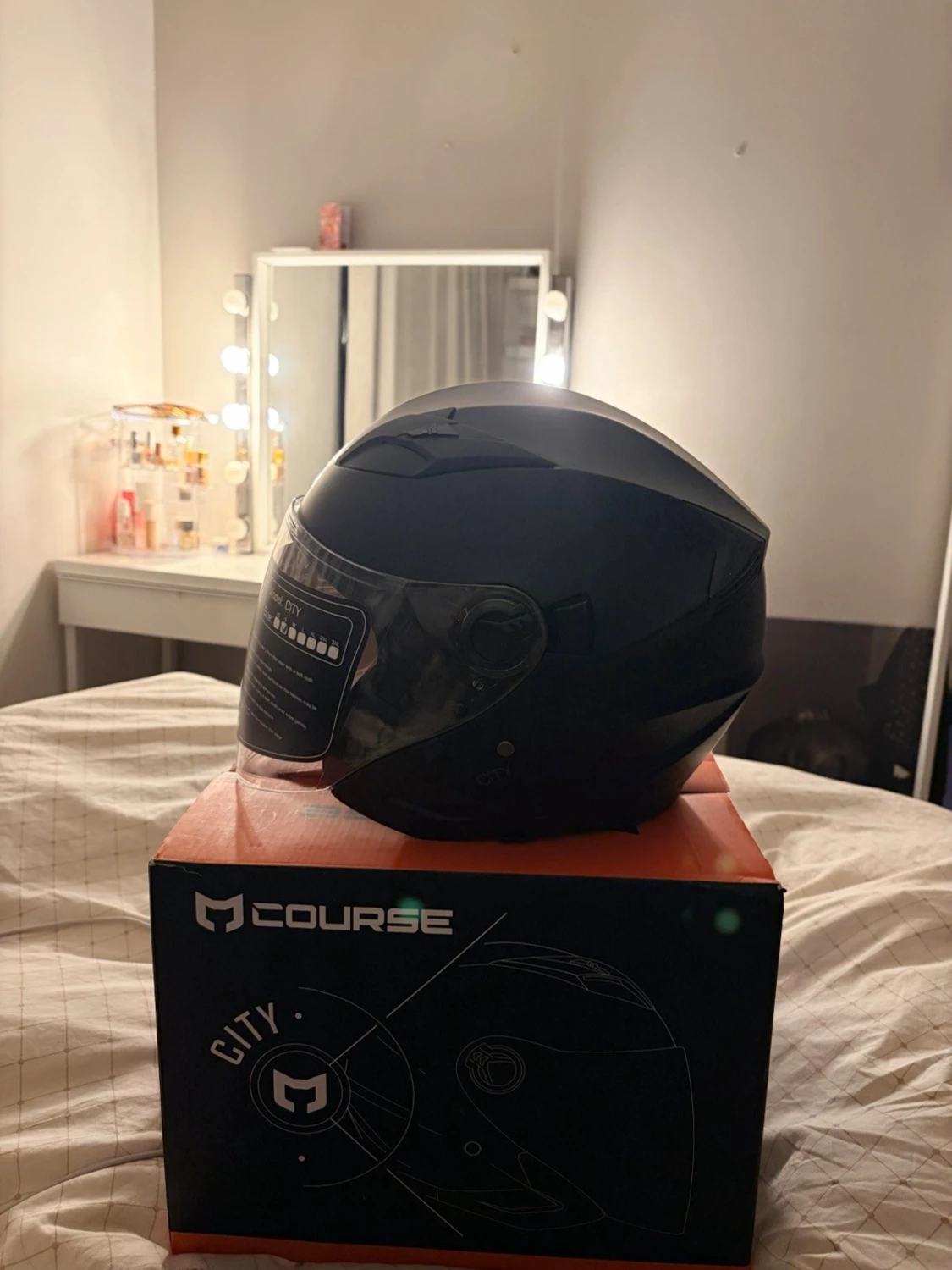 Svart MC-hjälm Course City - 3