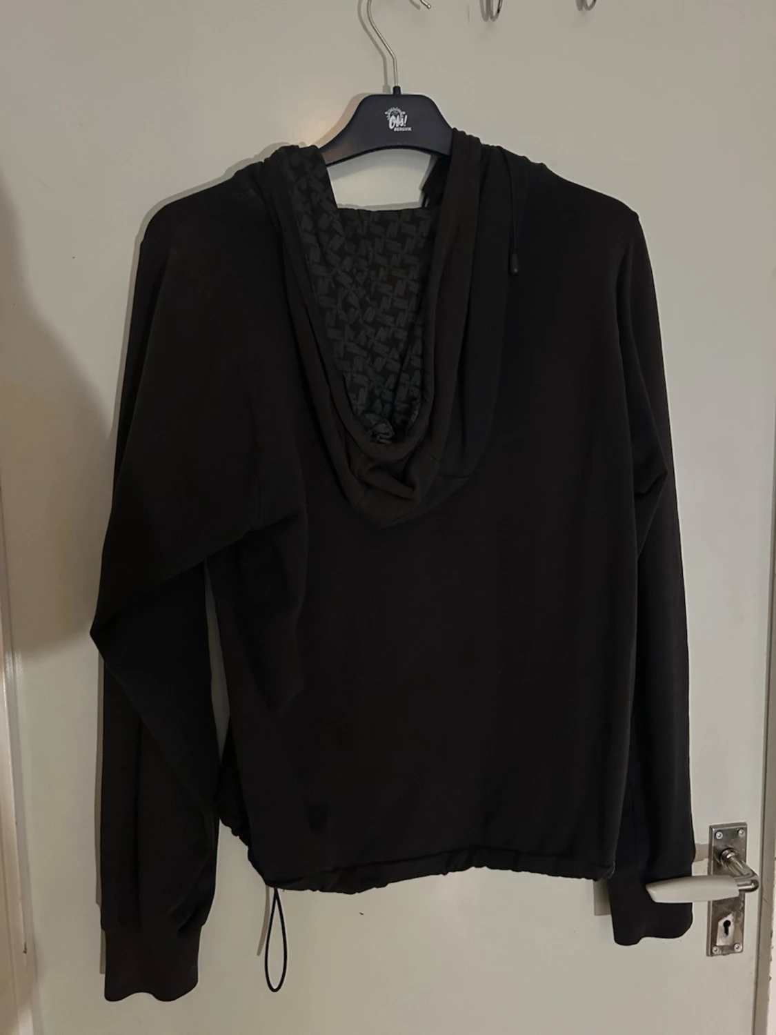 Svart Nike Air hoodie med huva - 1