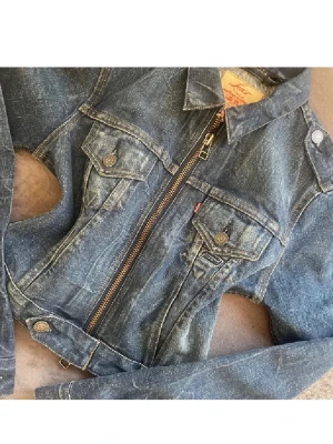Jeansjacka levis - Jeansjacka från levis väldigt bra skick!