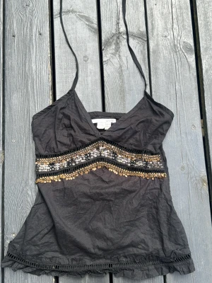 Vintage halterneck med paljetter - Fint skick!✨