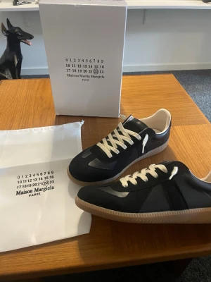 Maison  Margiela skor  - Helt nya, allt följer som visas på bilder 