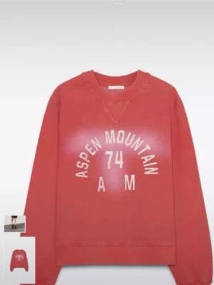 Röd tröja - Jättesnygg tröja i storlek M men passar både S och XS. Använd fåtal gånger