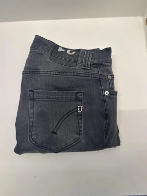 Dondup jeans - Säljer nu dessa feta Dondup jeans, skriv för fler bilder/frågor😊