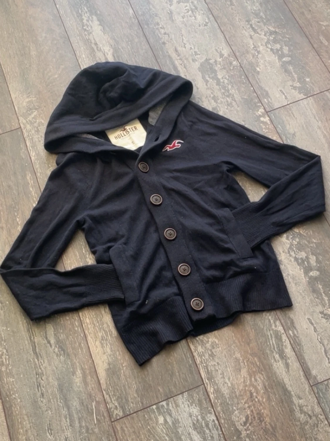 Hollister Cardigan