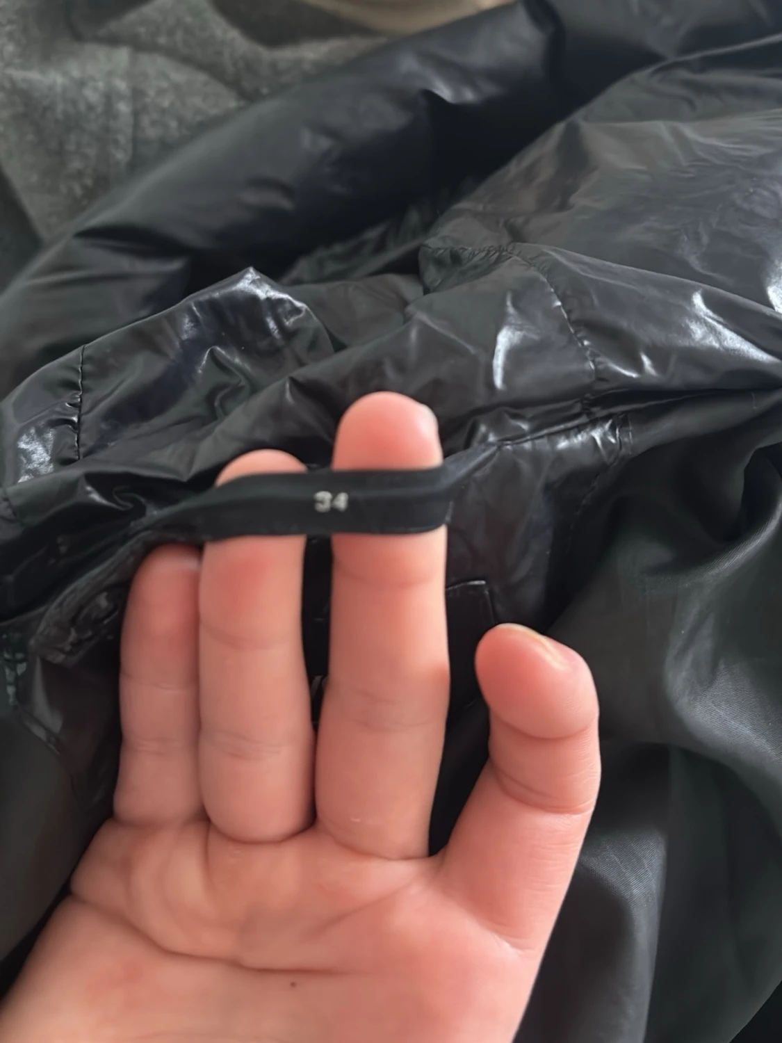 Svart pufferjacka från Everest - 5