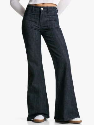 Jeans med framfickor, helt nya - Helt slutsålda och nya jeans från Bershka, står M men passar S! Prislapp är kvar