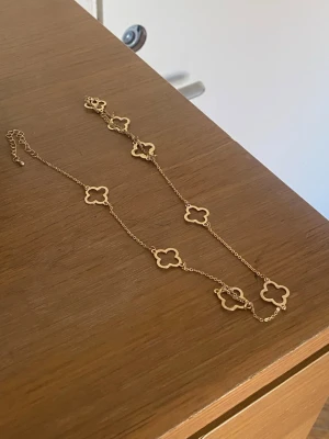 halsband  - halsband