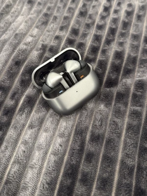 Hörlurar - Hörlurar