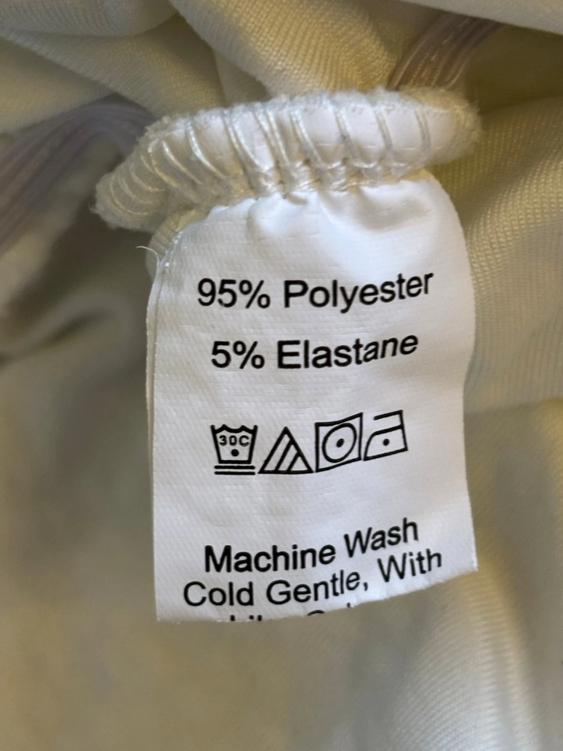 Vit kort klänning med tunna band - 3