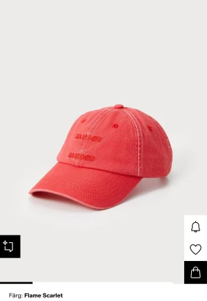 Samsøe Samsøe keps röd - Samsøe Samsøe keps röd helt ny!! Nypris: 799kr