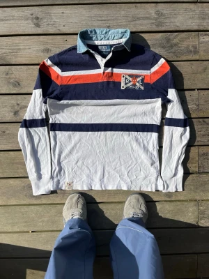 Ralph Lauren kragtröja  - Chill vintage raffe tröja. Storlek S, riktigt fint skick 