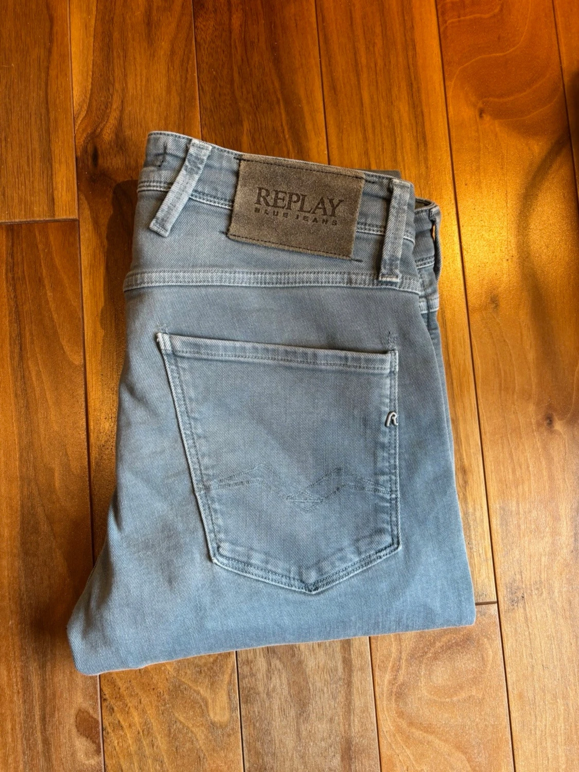 Ljusblå jeans från Replay