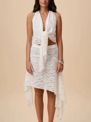 Strandklänning  - Säljer detta super snygga set från Hanna Fribergs klädmärke Freia resort, settet är slutsålt! Aldrig andvänt då de va för litet, plaggen ligger kvar i påsen. Underdelen är i storlek 40, överdelen är i storlek Xs-M, den går att justera💕