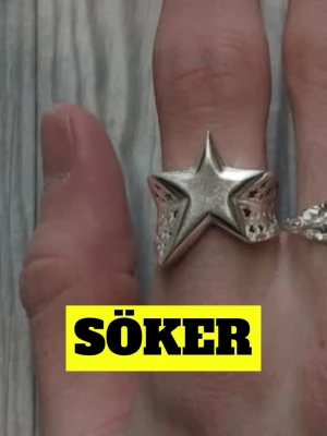 Söker denna ring från Seams - Söker den här ringen med stjärna i storlek 6  eller 7 