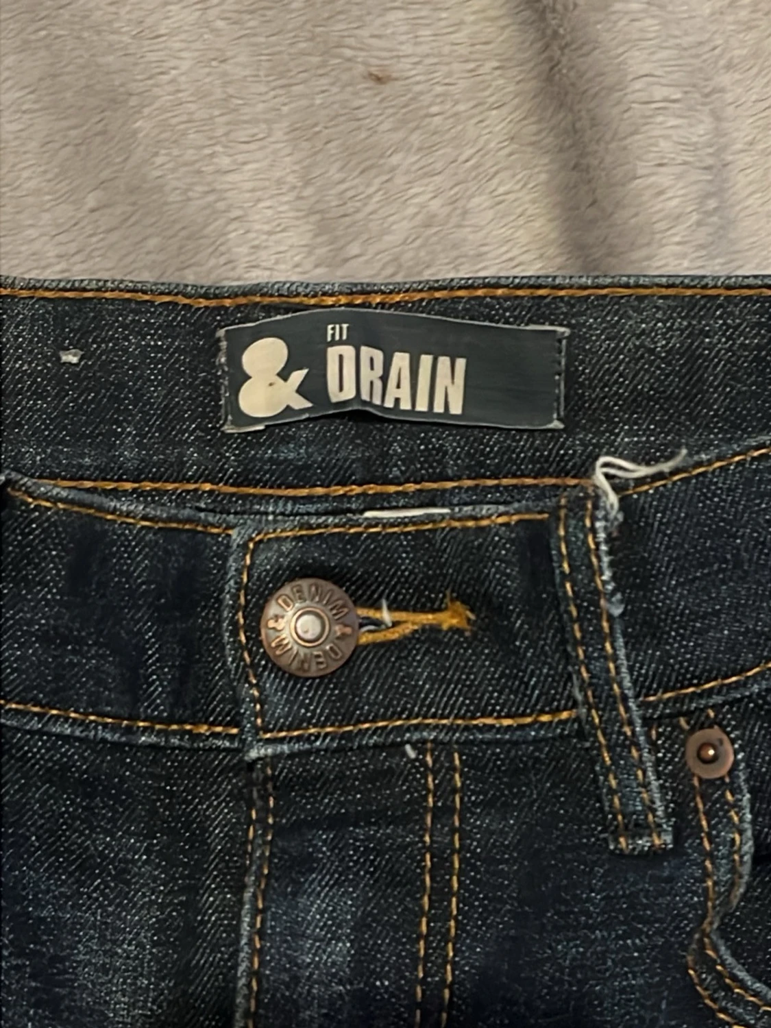 Mörkblå jeans från Drain - 1