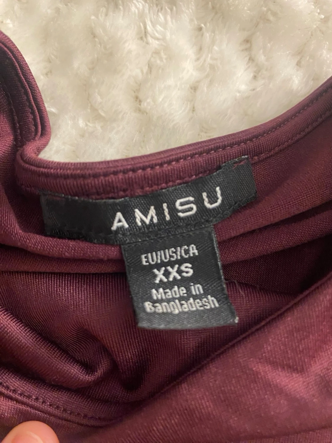 Vinröd body från Amisu - 1