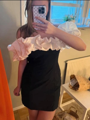 Klänning - Storlek m från H&M! 