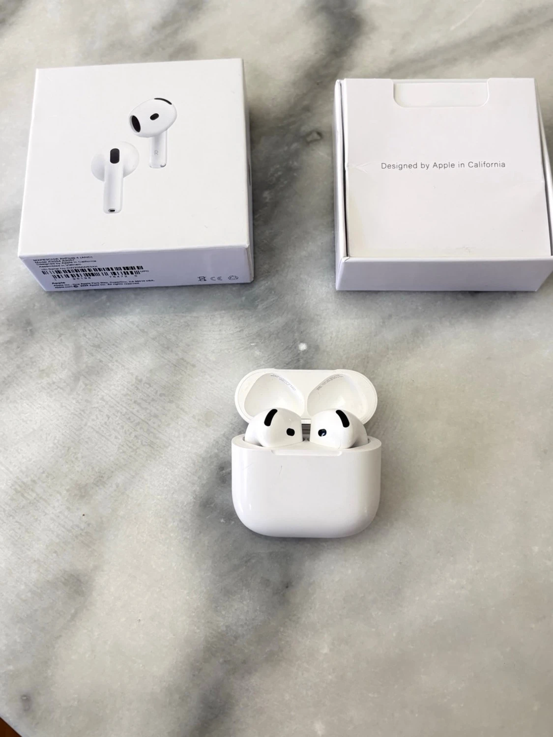 Airpods 4