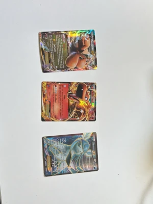 3 Pokémonkort EX - Säljer dessa 3 pokemonkort. Skicket på korten är det som syns på bilderna!!!! 