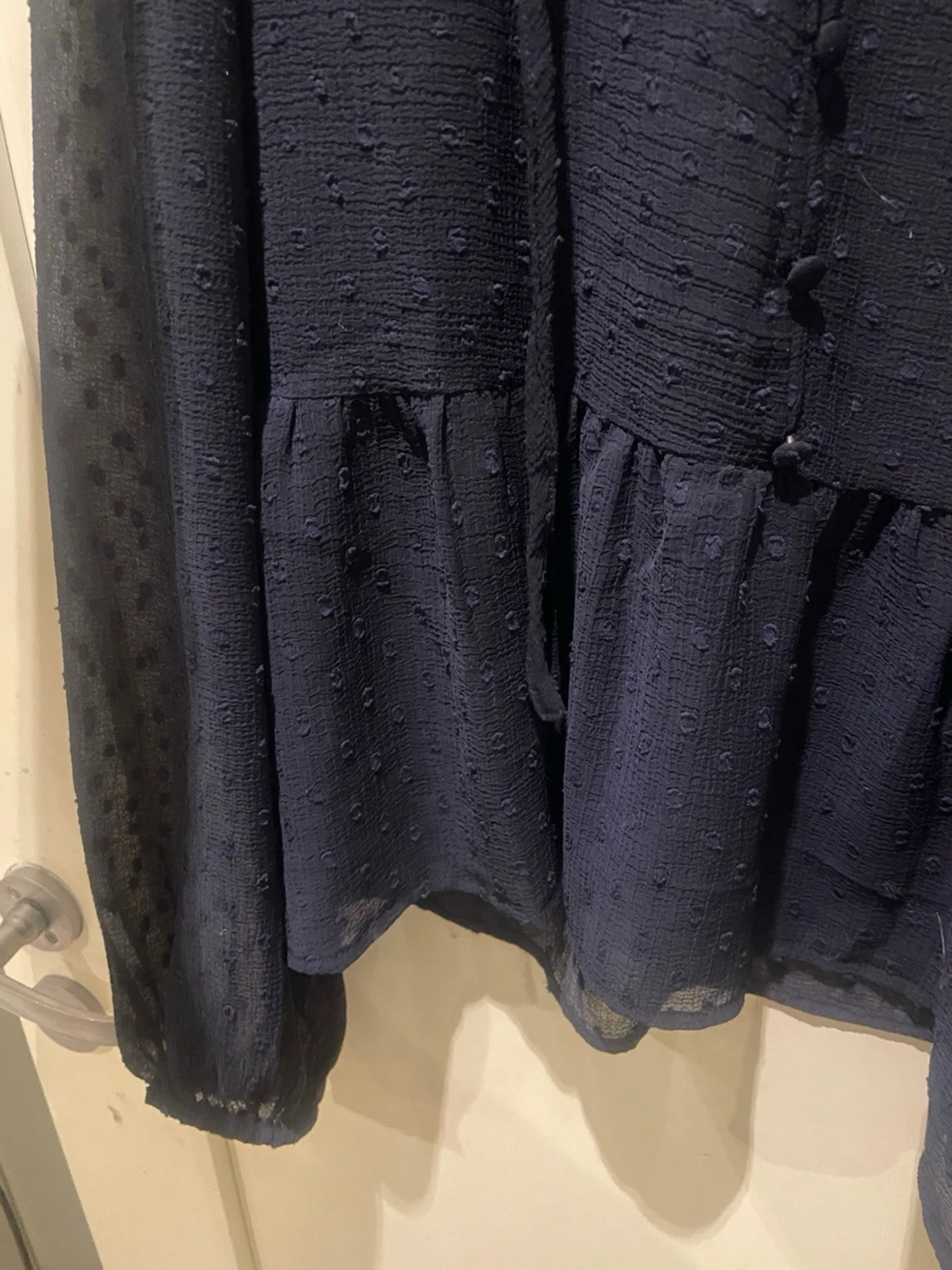 Mörkblå prickig blus Happy Holly - 2