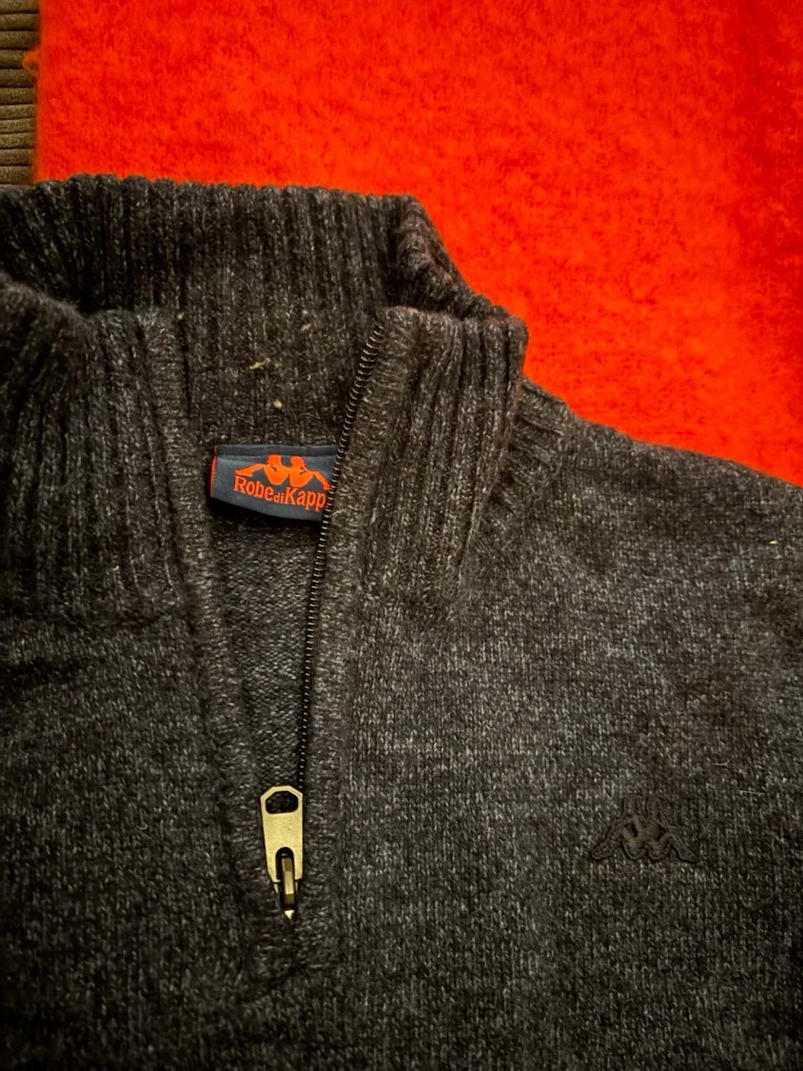 Mörkblå stickad tröja - 3