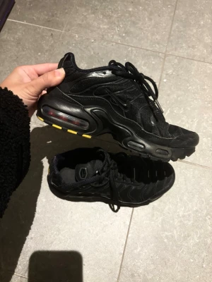 Nike skor - Storlek 36,5