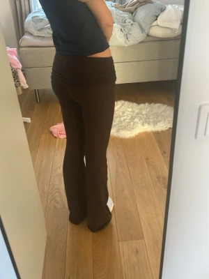 Yoga pants  - Bruna från hm i storlek XS