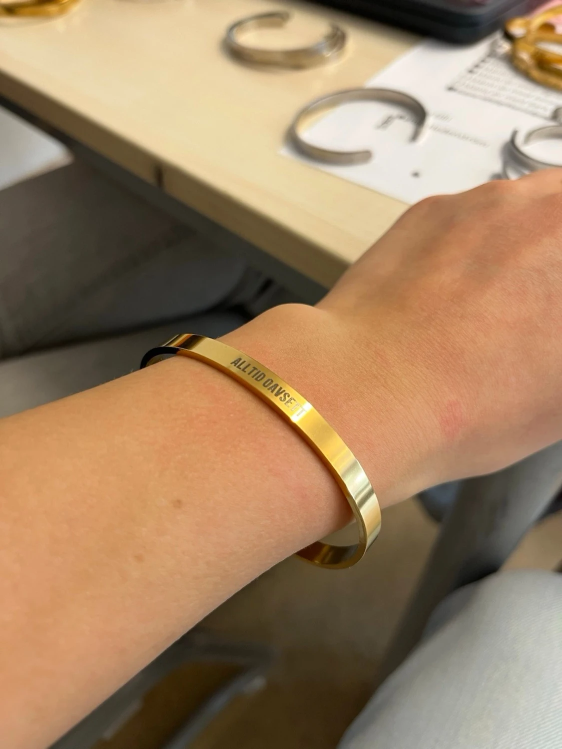 Guldigt armband djurgården gravyr - 1