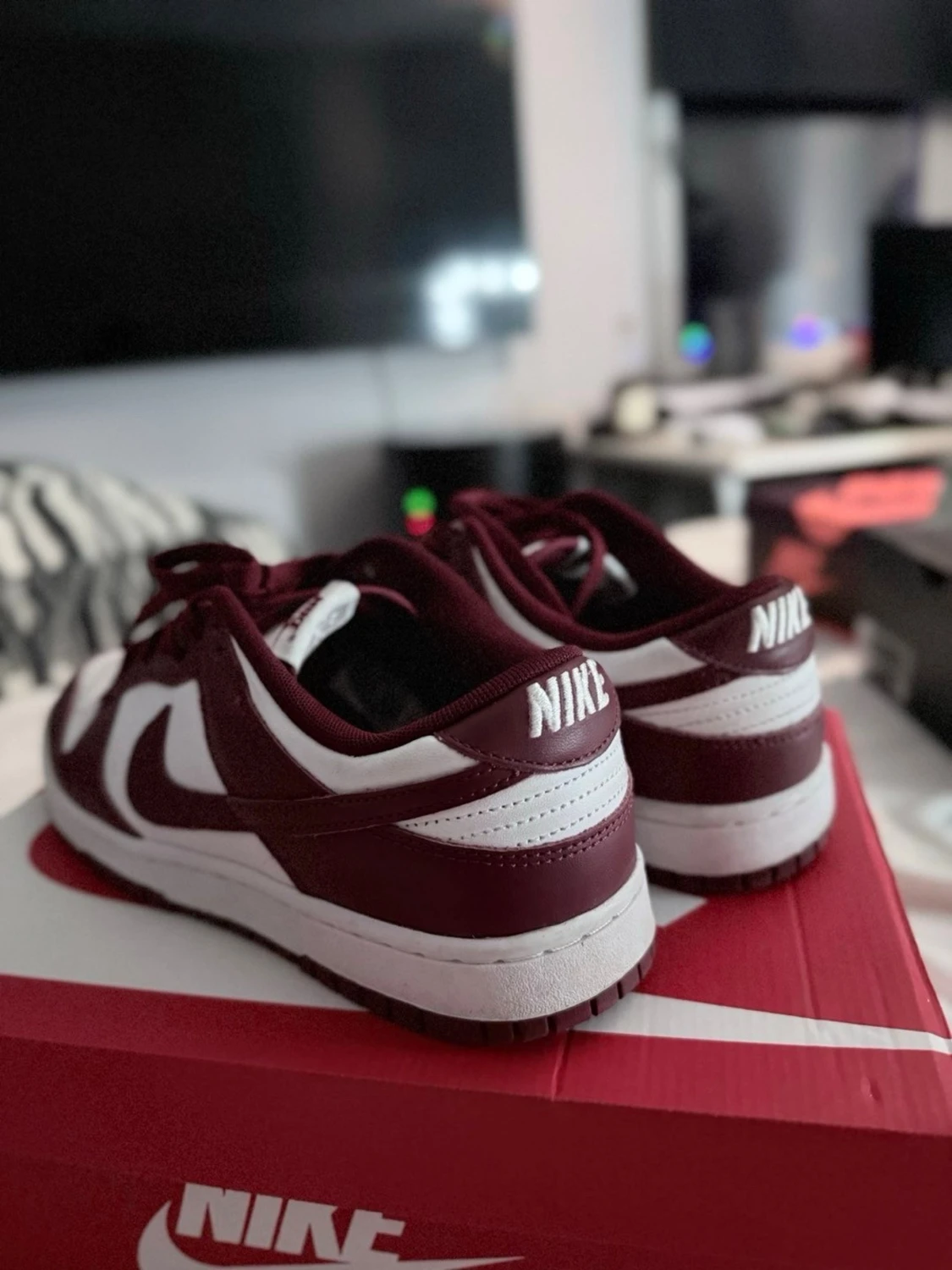 Nike Dunk Low Bordeaux sneakers - 1