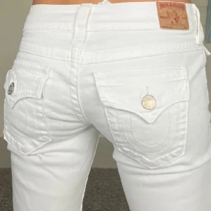 True religion jeans -  Mått- innebensläng 80cm  Mått- tvärs över 36cm 