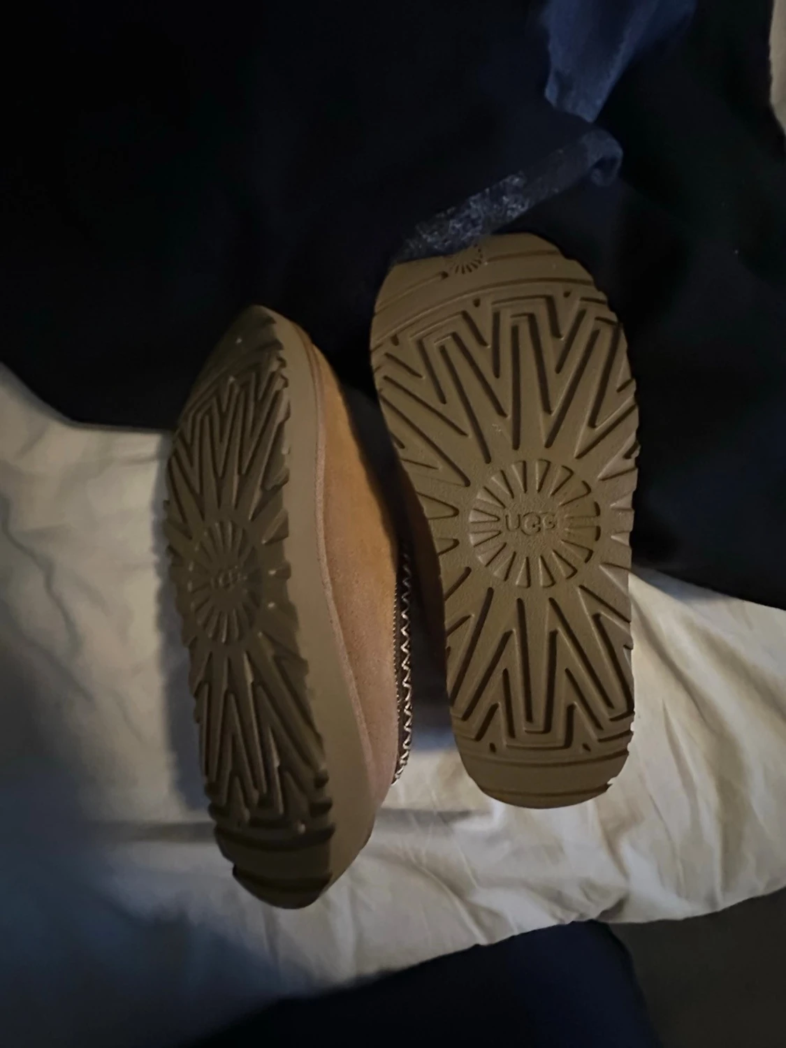 Bruna UGG tofflor i mocka - 1