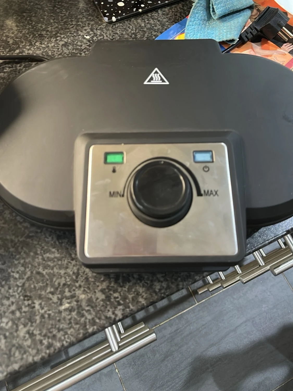 Svart dubbelt våffeljärn - 1