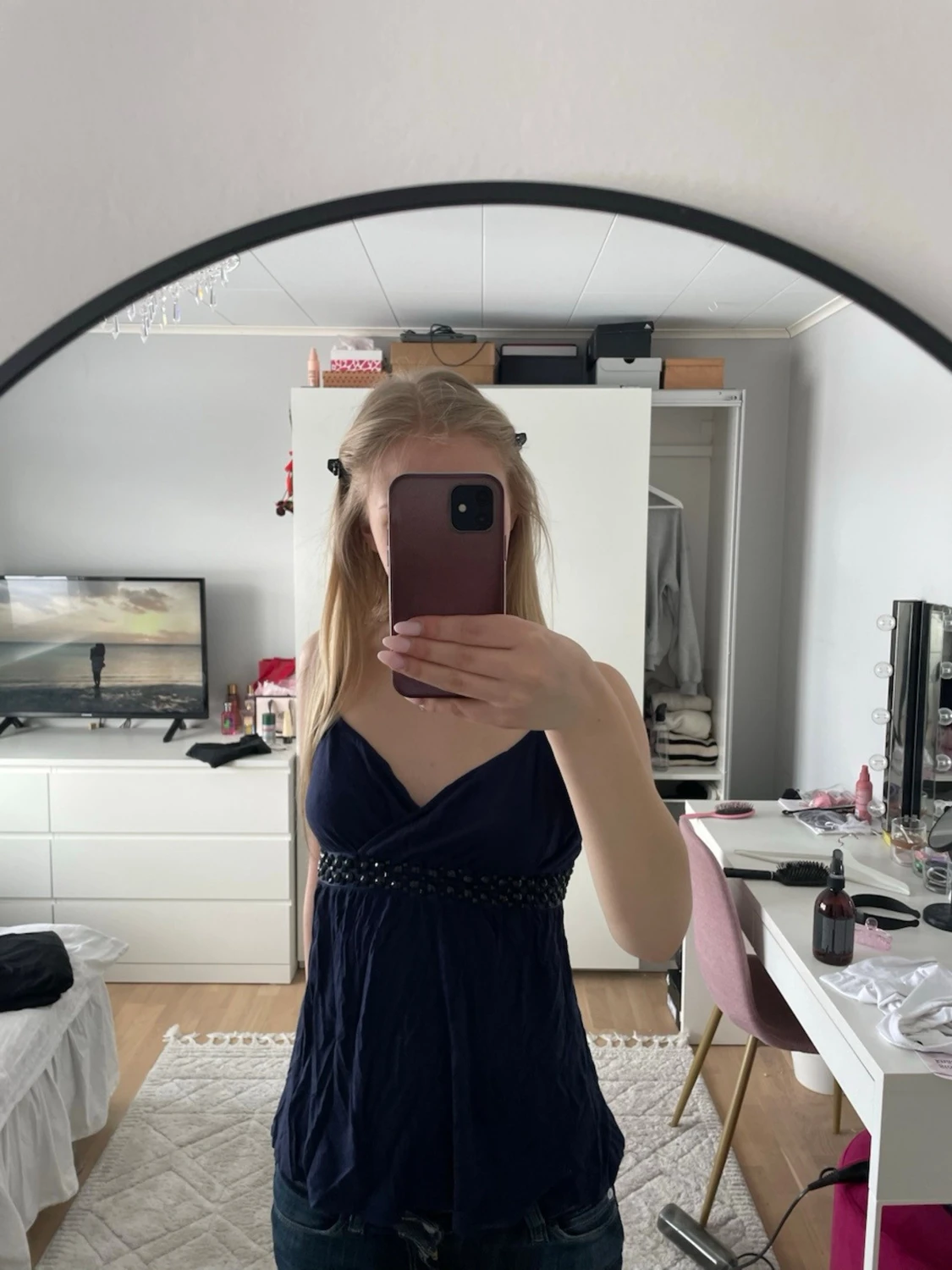 Mörkblå ärmlös linnetopp - 1