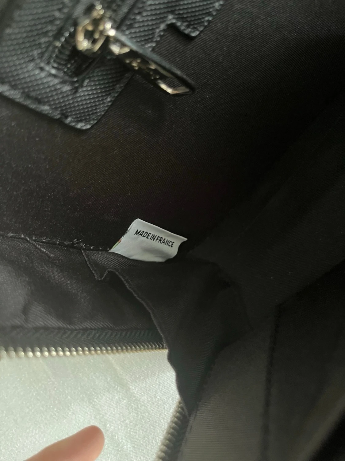 Svart axelväska från Lacoste - 4