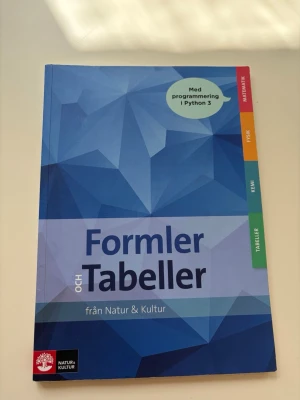 Formler och Tabeller Natur & Kultur - Formler och Tabeller från Natur & Kultur. Används till exempel under tentor inom tekniskt basår.